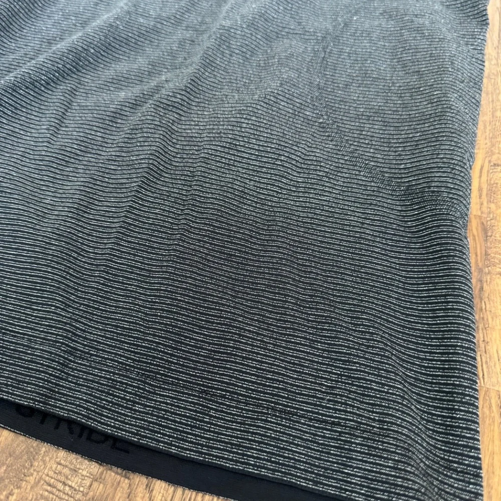 Lululemon Swiftly Tech Long Sleeve‎ Crew Sparkle Black Women's Size 6 H